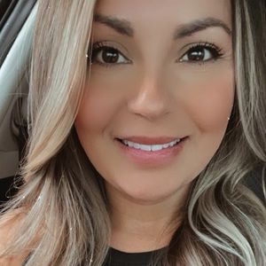 Meet your Posher, Ashlie